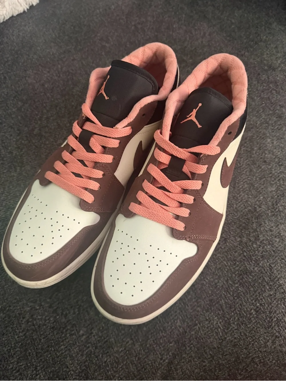 Jordan Low Top Sneakers in Brown, Cream & Pink never worn